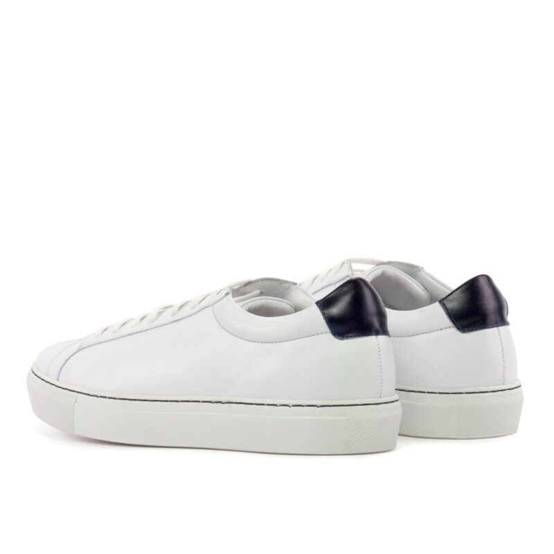 Moreau White & Navy - Image 2