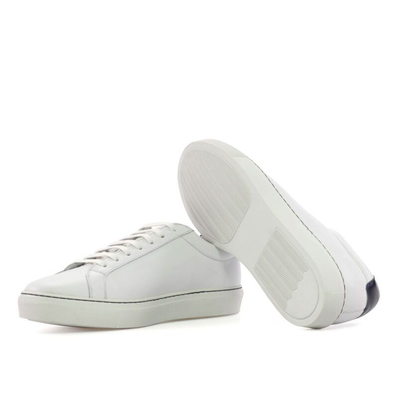 Moreau White & Navy - Image 3